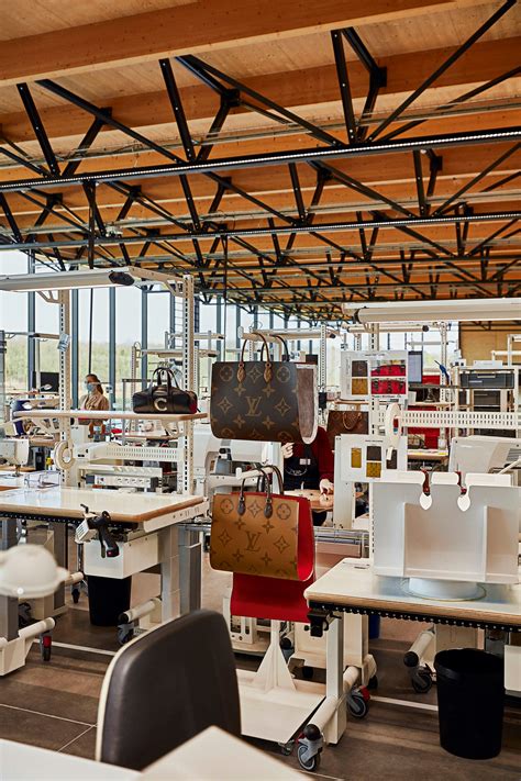 louis vuitton workshop.